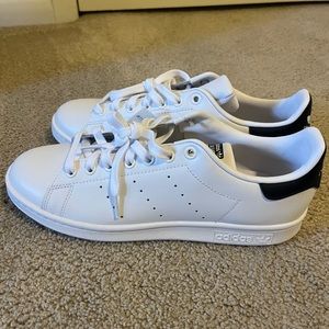 Adidas Stan Smith White/Navy Tennis Shoes